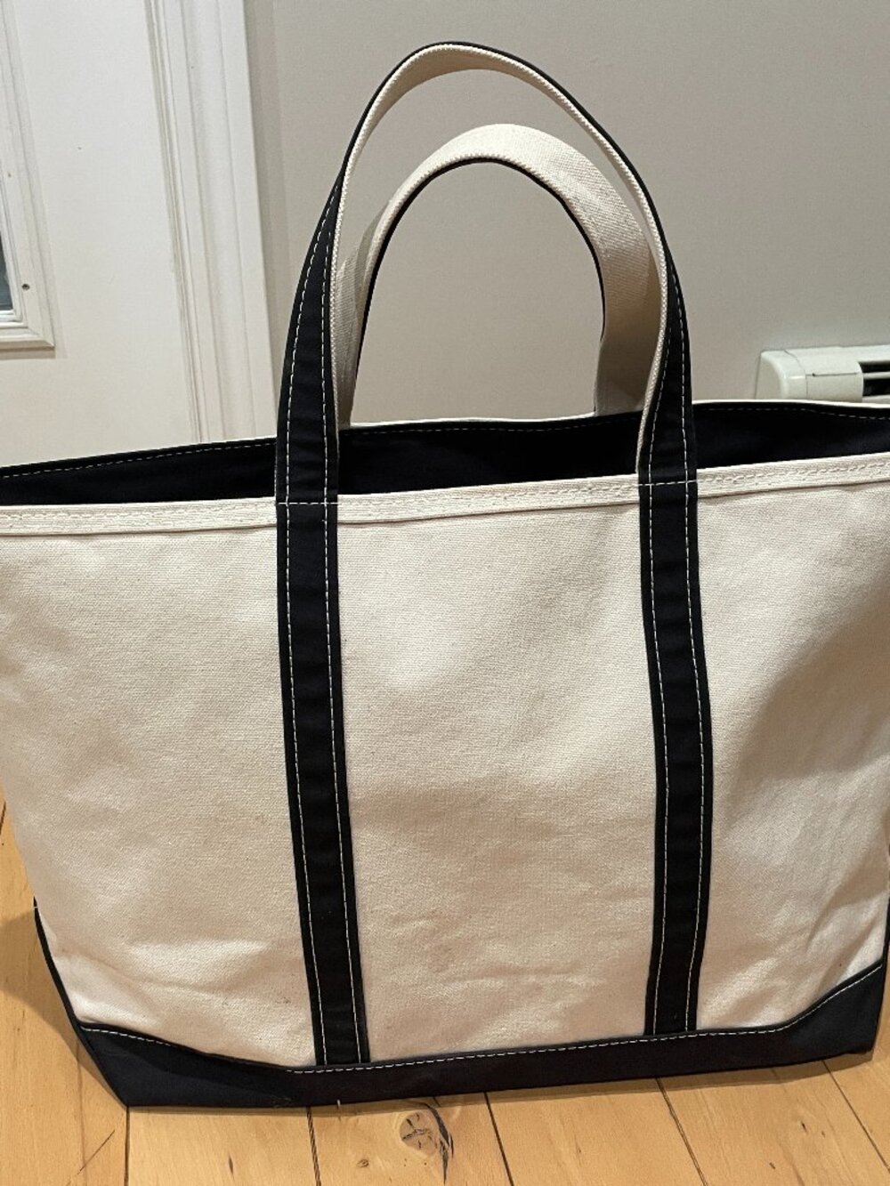L.L. Bean Large Boat and Tote, Zip Top